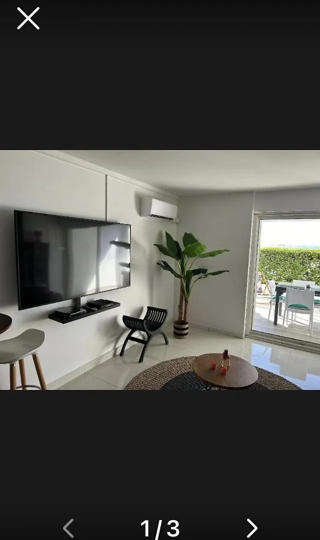 Appartement Pieds Dans L'Eau Vue Mer Acces Plage Et Piscine マリゴ