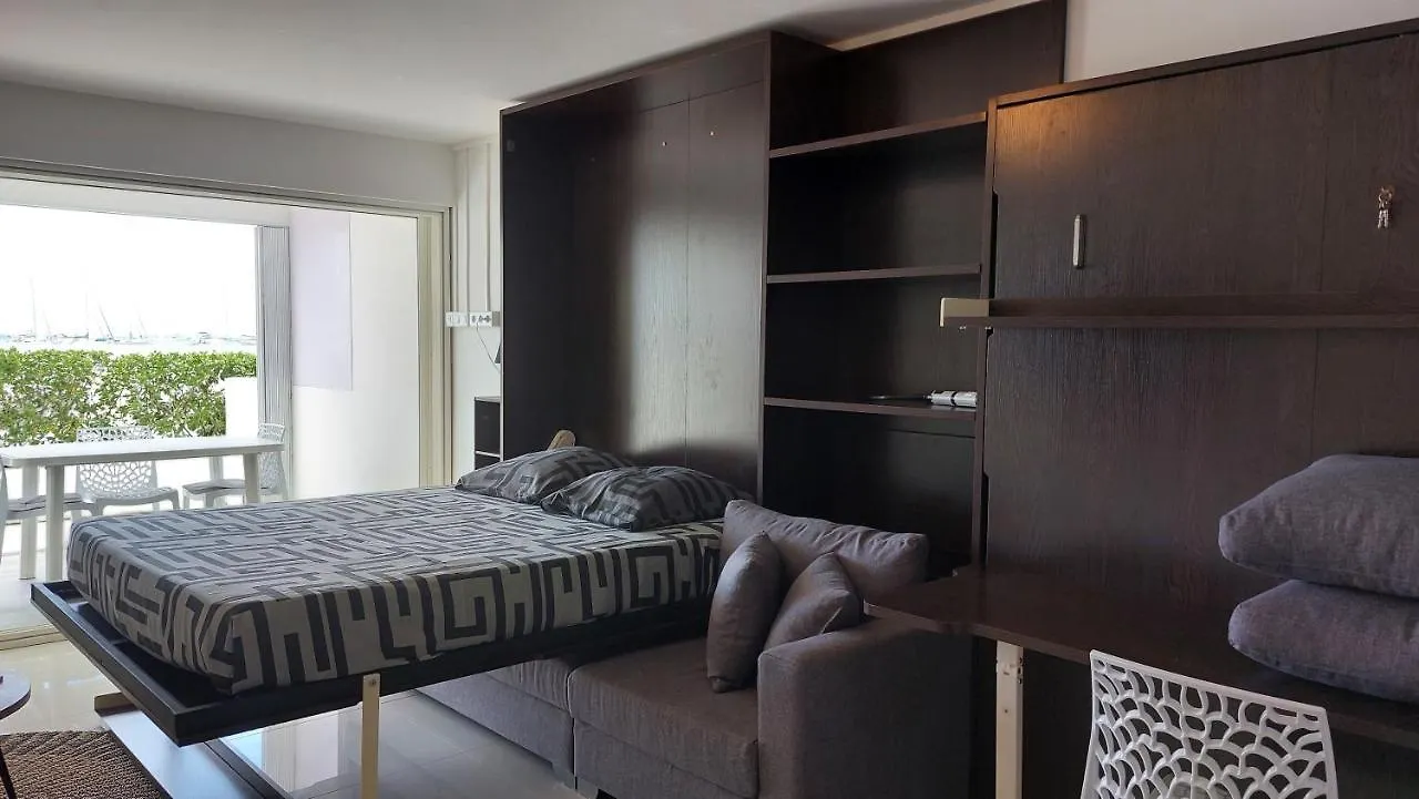 Lägenhet Appartement Pieds Dans L'Eau Vue Mer Acces Plage Et Piscine Marigot